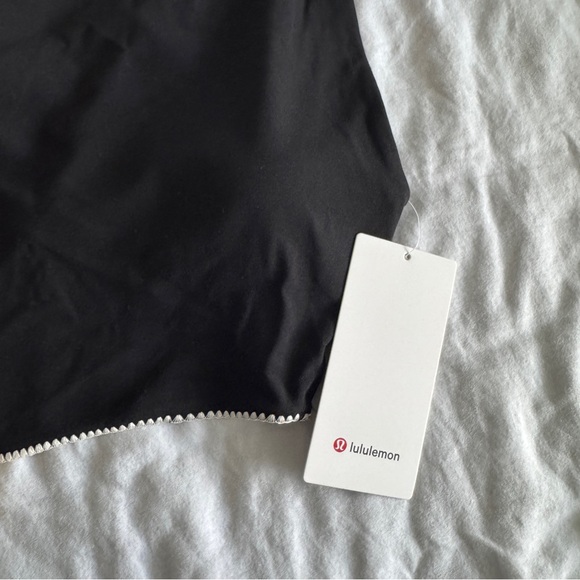 121 🆕🖤 Lululemon Stitch Trim Halter Tank SOTM - Black - Picture 11 of 15